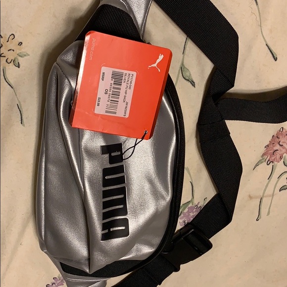 Puma’s Royale Hip Sack - Picture 2 of 2